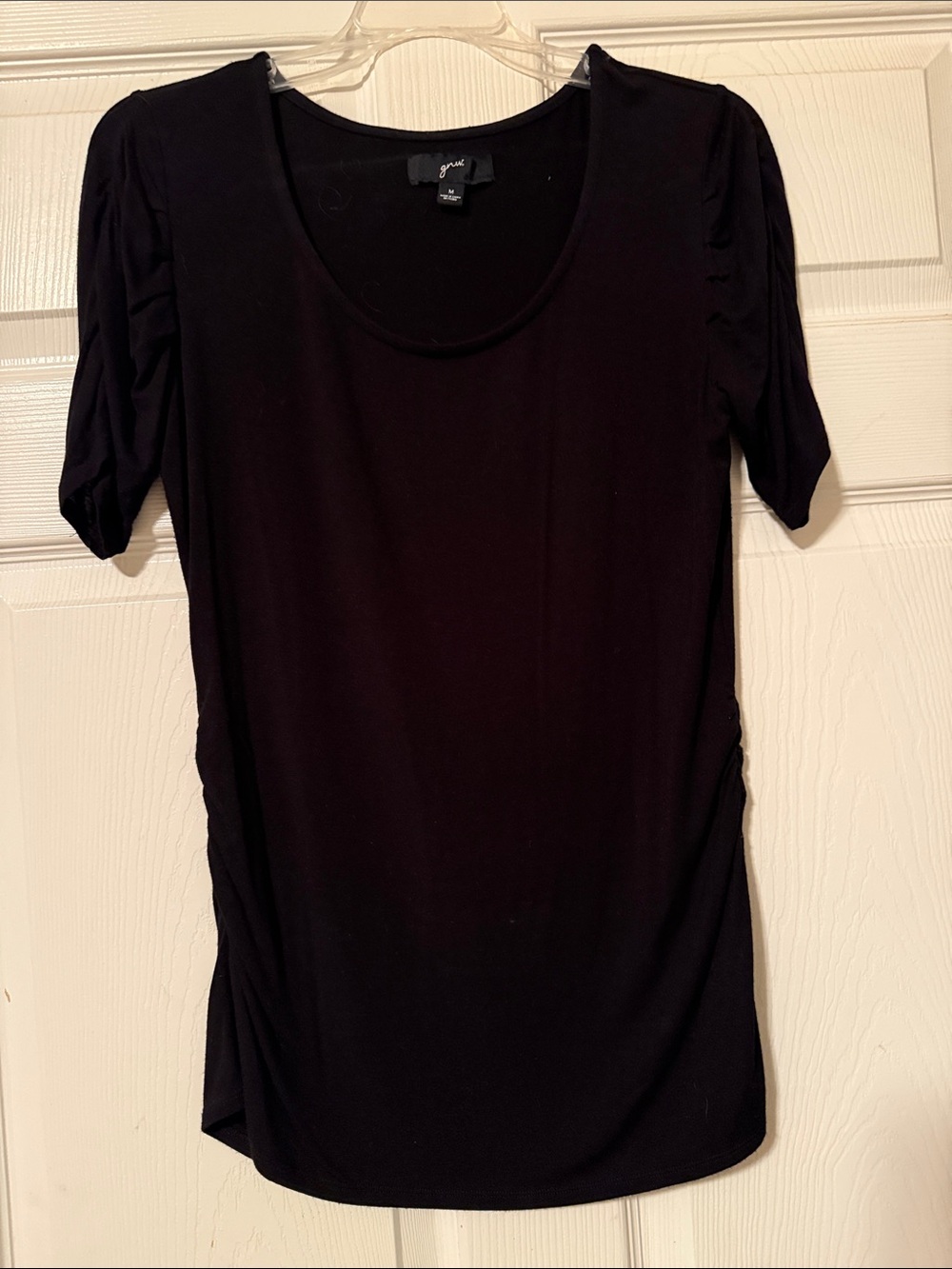 GNW Black Scoop Neck Short Sleeve Top